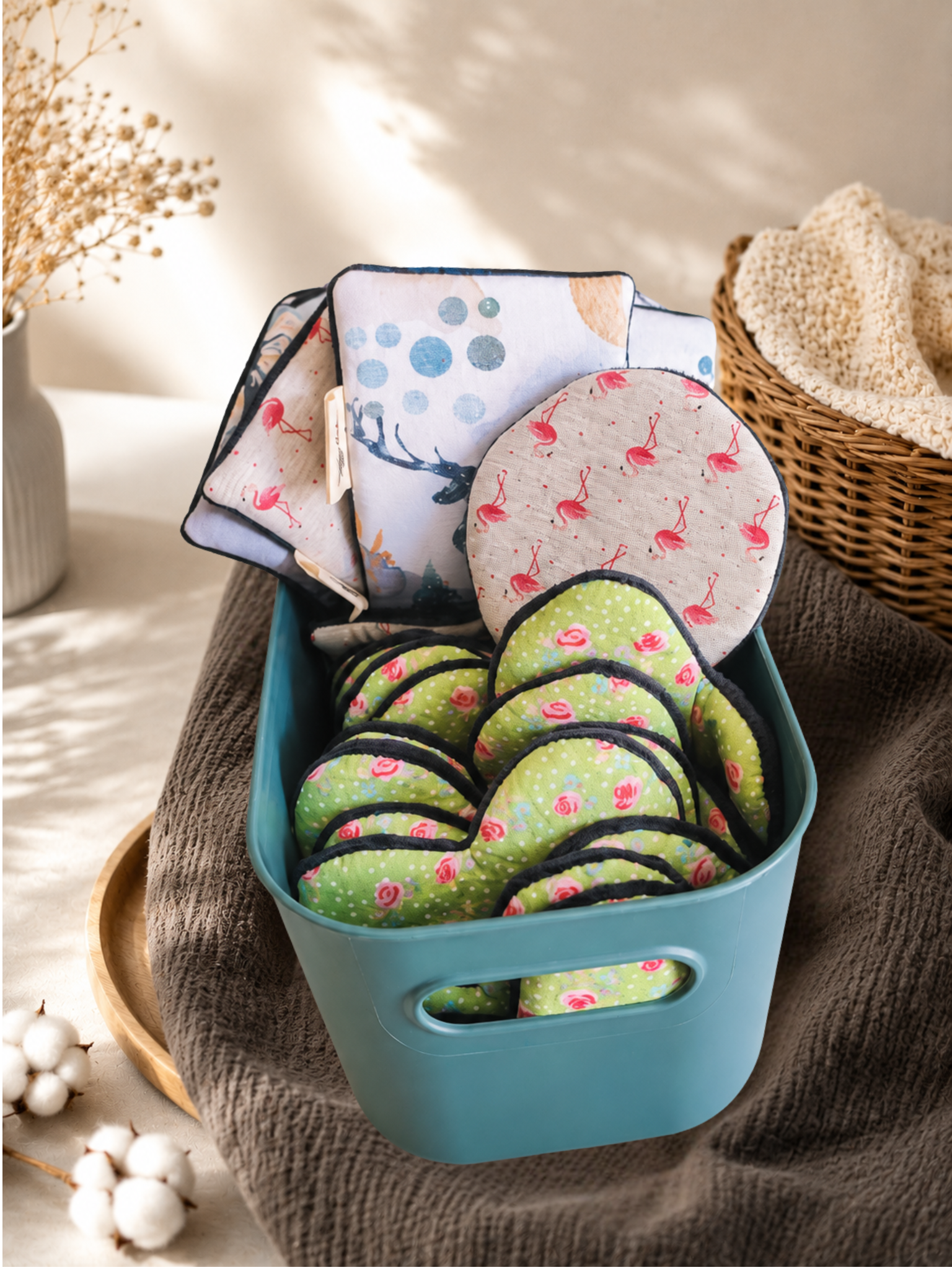 Collection de lingettes lavables carrées et rondes en coton et minky, accessoires beauté zéro déchet faits main